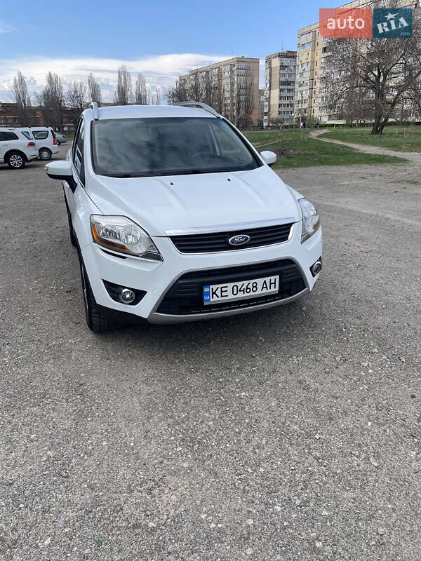 Ford Kuga (2011)
