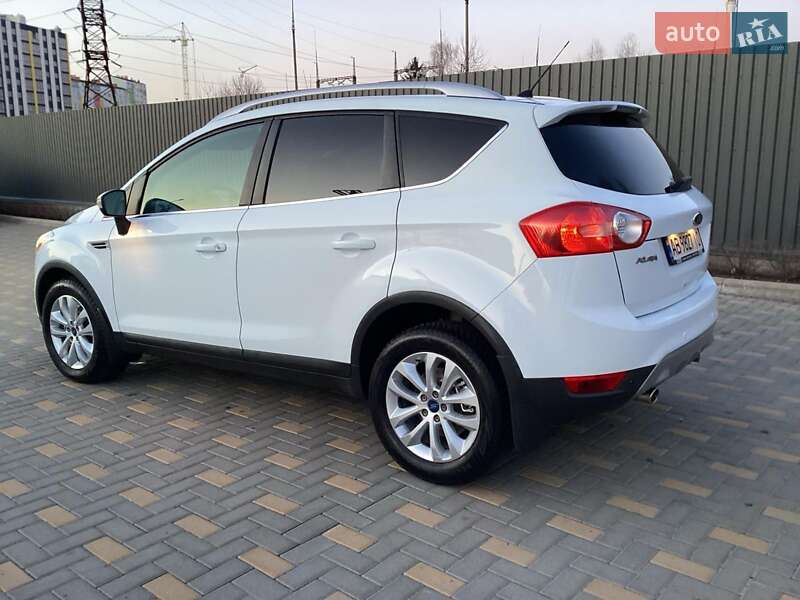 Ford Kuga (2012)