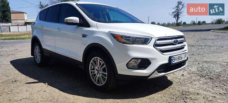 Ford Kuga (2017)