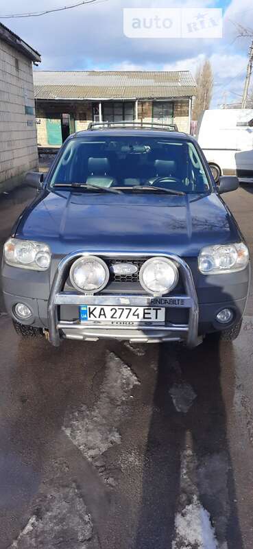 Ford Maverick (2004)