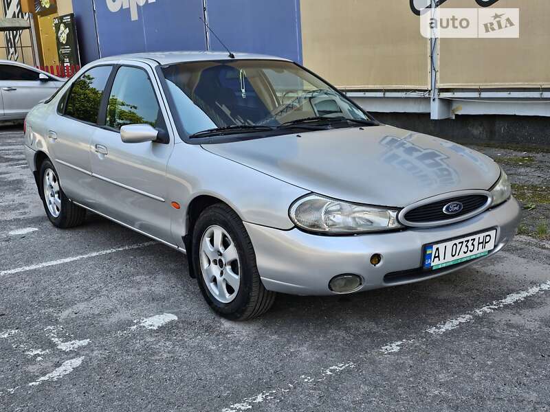 Ford Mondeo (1999)