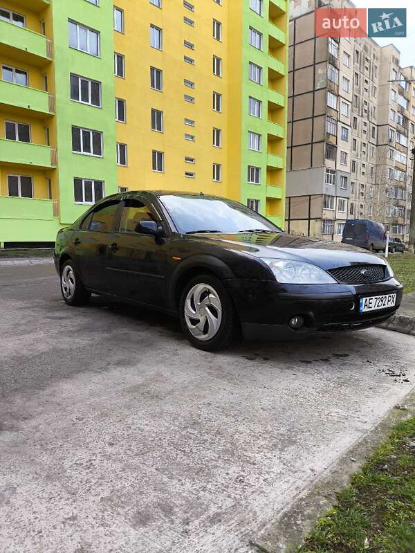 Ford Mondeo (2000)