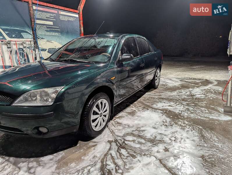 Ford Mondeo (2001)