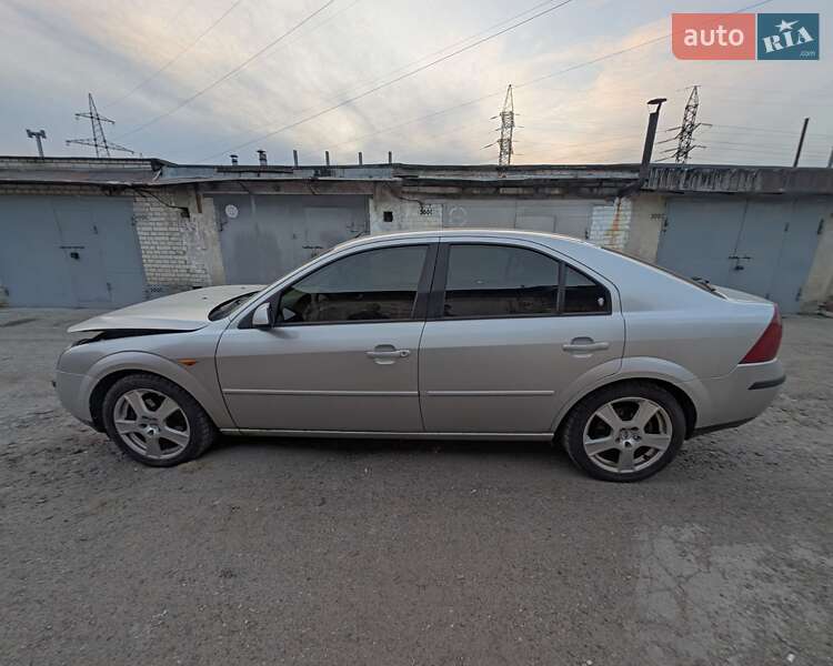 Ford Mondeo (2002)