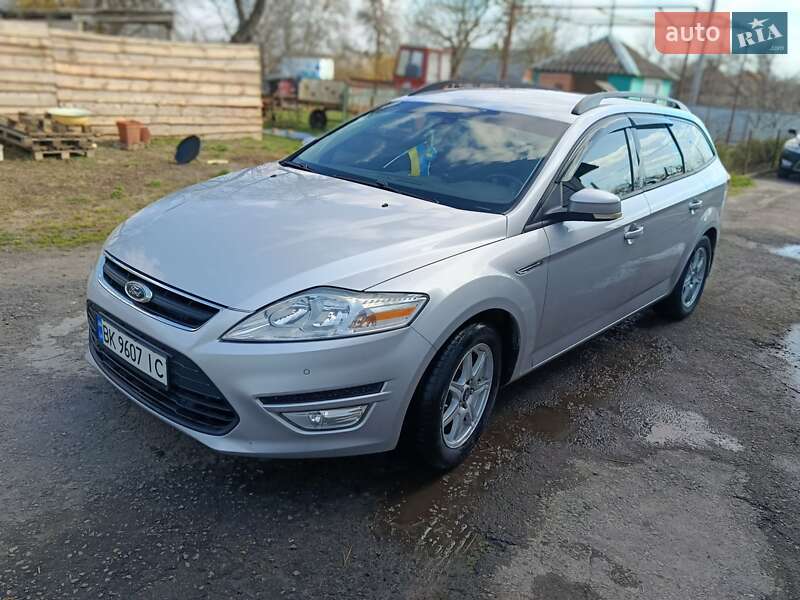 Ford Mondeo (2011)