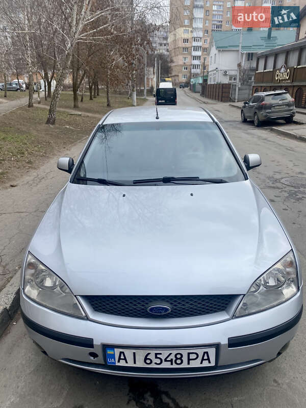 Ford Mondeo (2001)