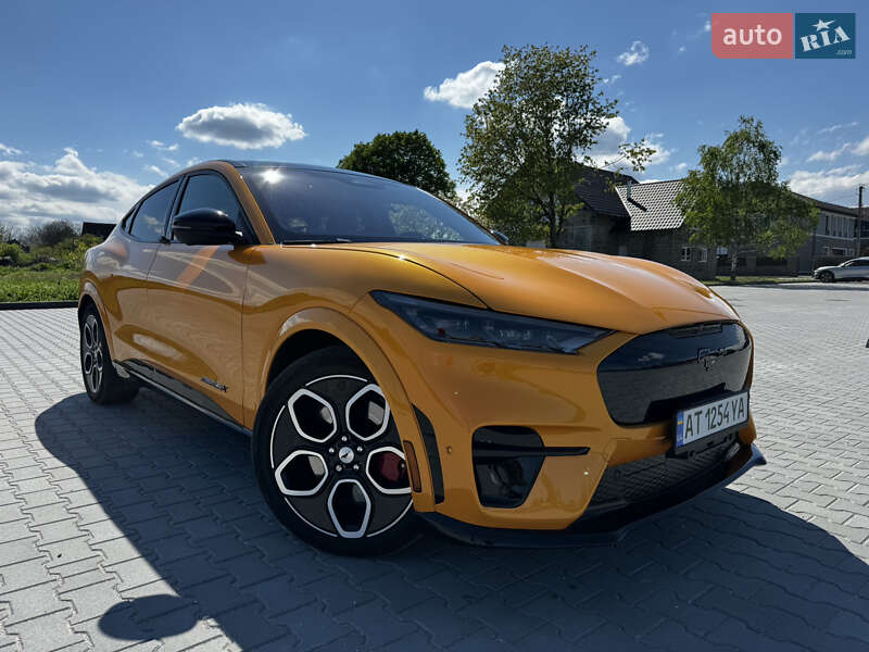 Ford Mustang mach-e (2022)