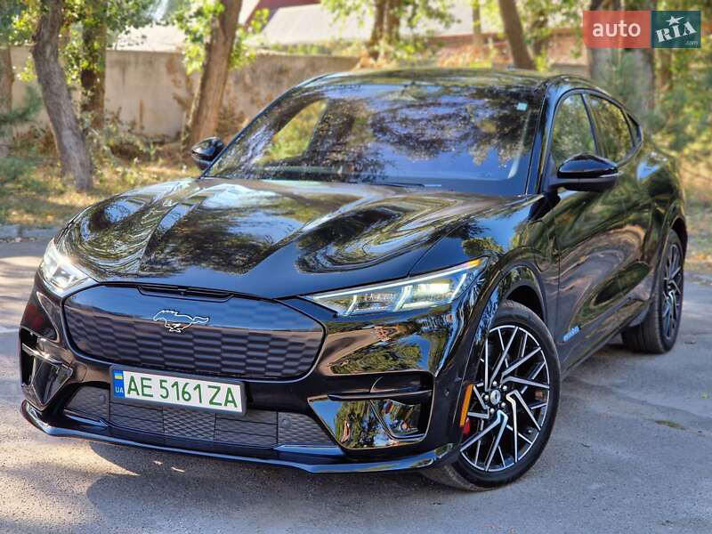 Ford Mustang mach-e (2022)