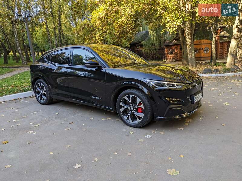 Ford Mustang mach-e (2021)