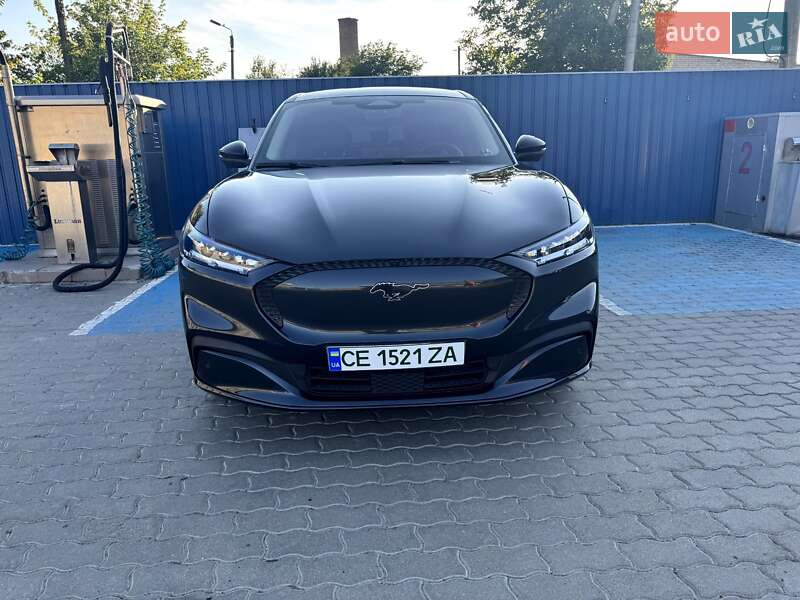 Ford Mustang mach-e (2022)