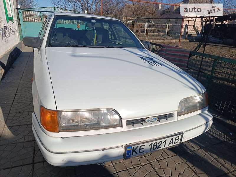 Ford Scorpio (1990)