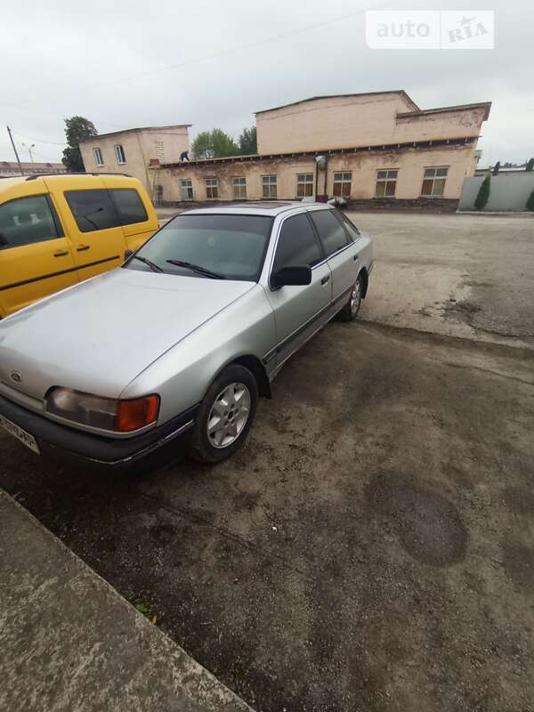 Ford Scorpio (1985)