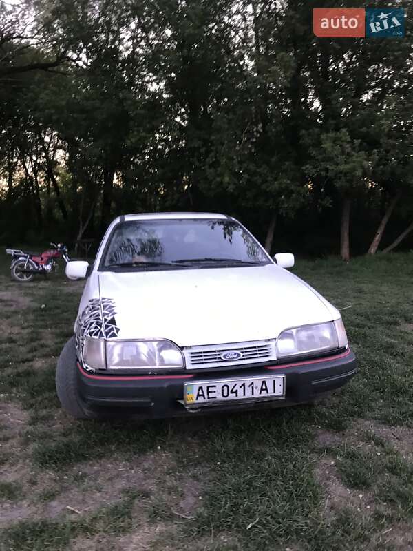 Ford Sierra (1987)