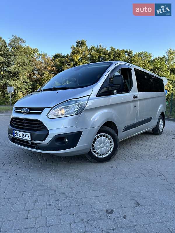 Ford Tourneo custom (2014)