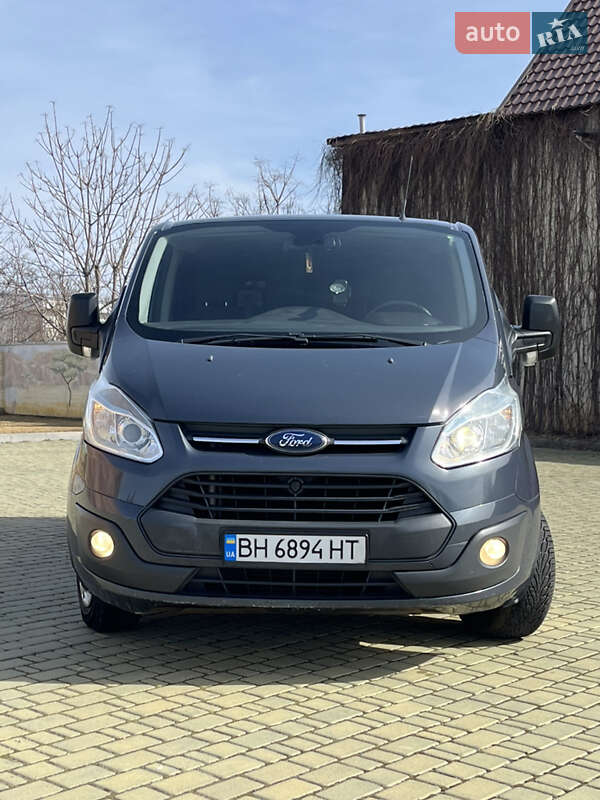 Ford Tourneo custom (2012)