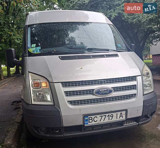 Ford Transit custom (2013)