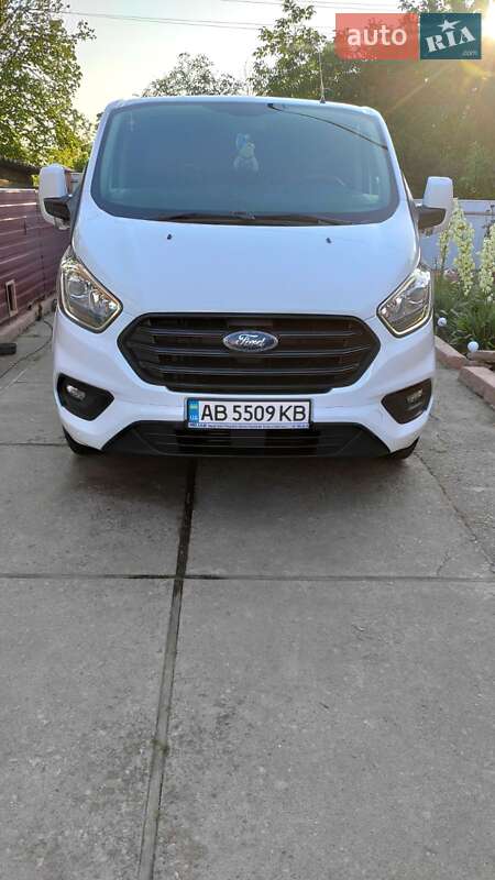 Ford Transit custom (2018)