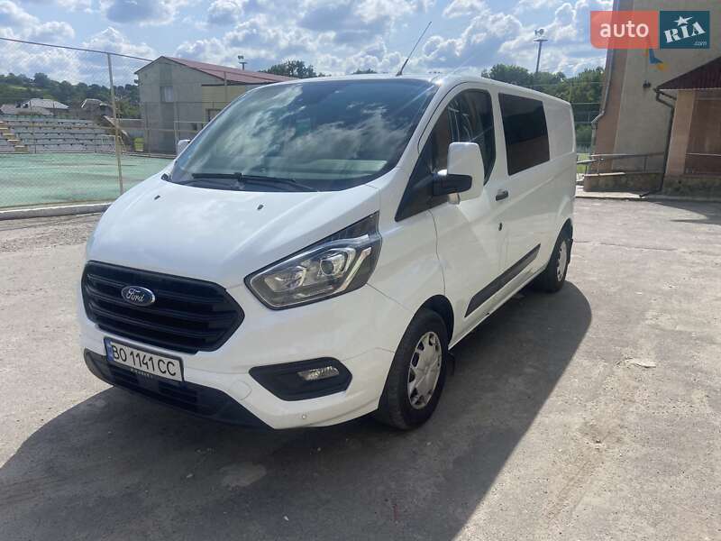 Ford Transit custom (2019)