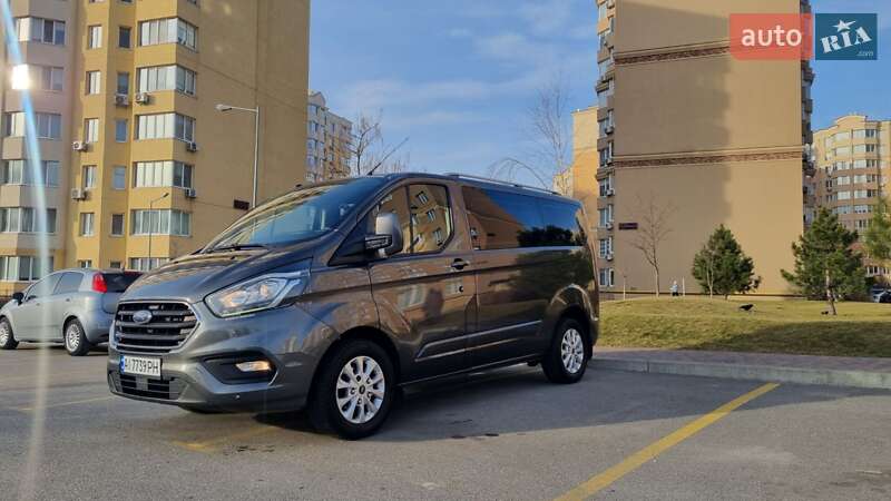 Ford Transit custom (2018)