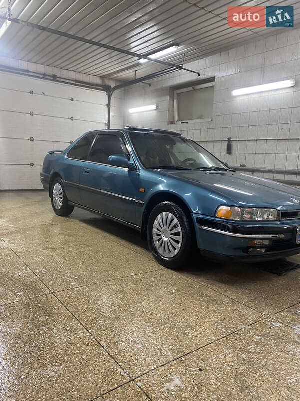 Honda Accord (1990)