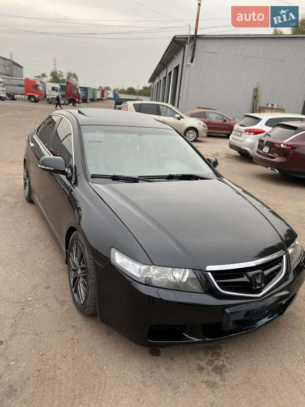 Honda Accord (2005)