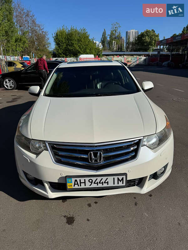 Honda Accord (2008)