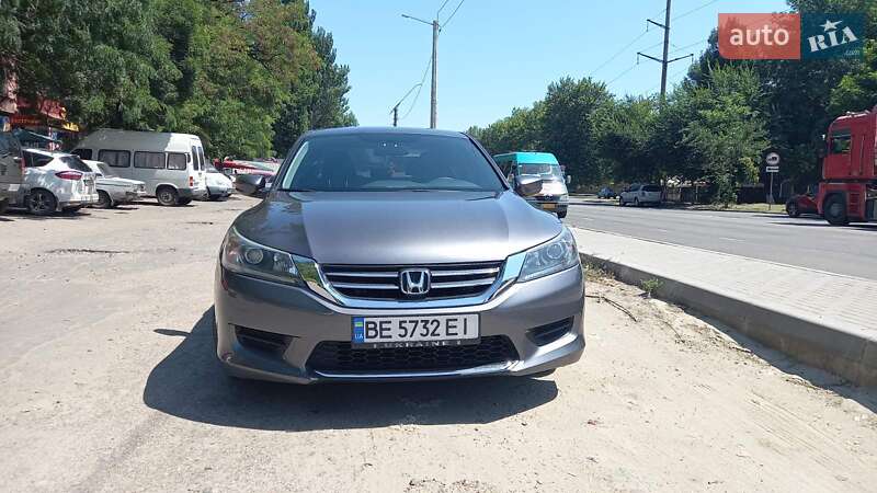 Honda Accord (2013)