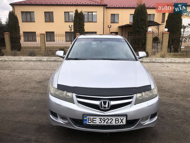 Honda Accord (2007)