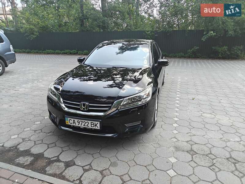 Honda Accord (2013)