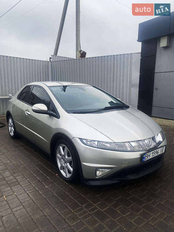 Honda Civic (2008)