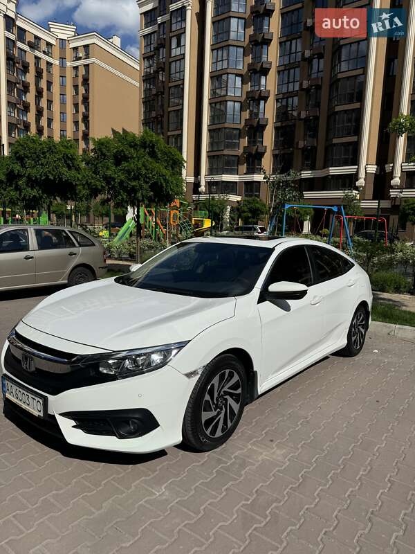 Honda Civic (2017)