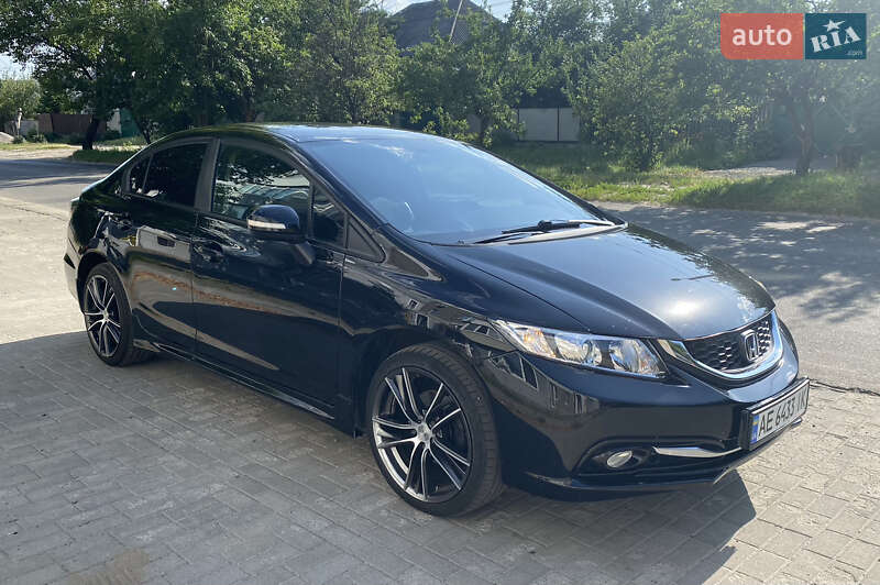 Honda Civic (2014)