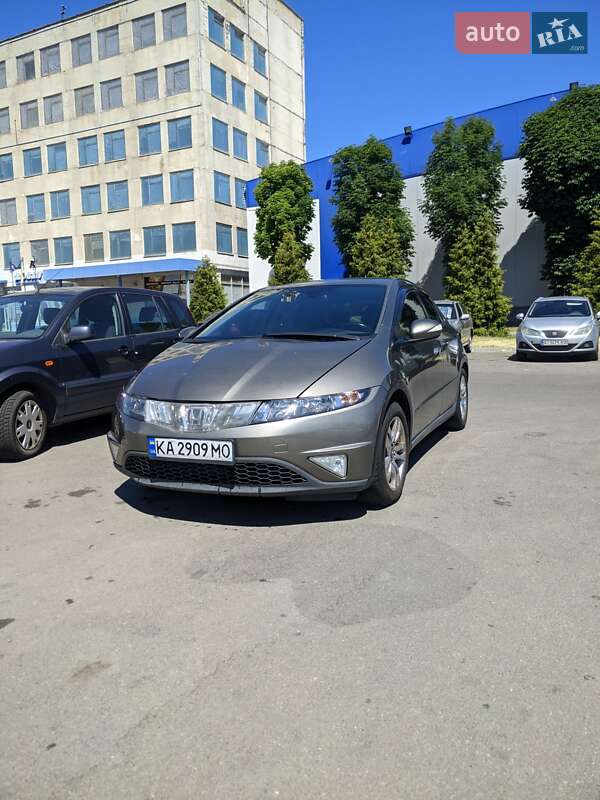 Honda Civic (2006)