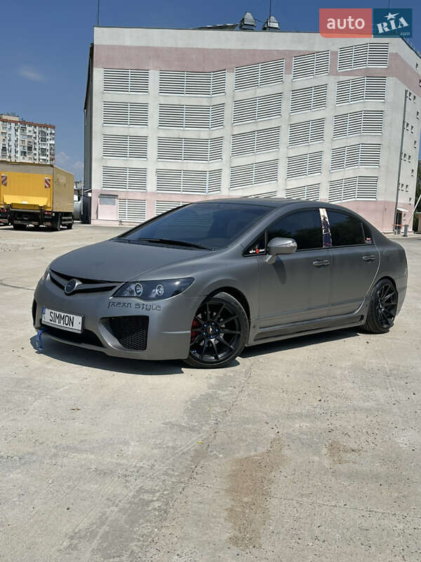 Honda Civic (2006)