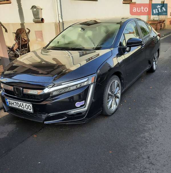 Honda Clarity (2018)