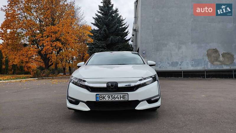 Honda Clarity (2018)