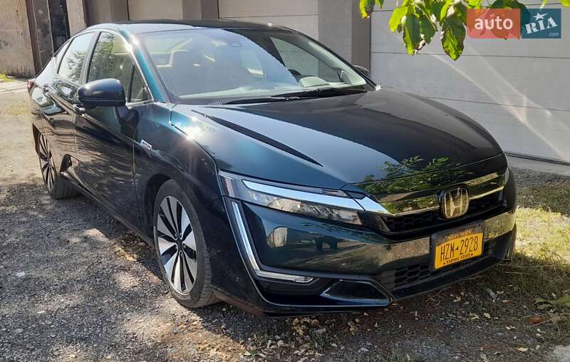 Honda Clarity (2017)
