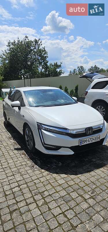 Honda Clarity (2020)