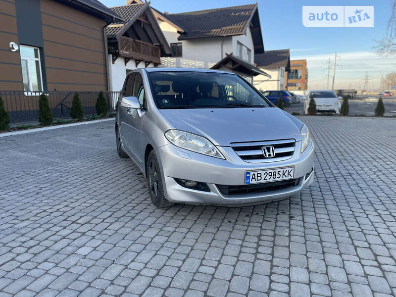 Honda Fr-v (2006)