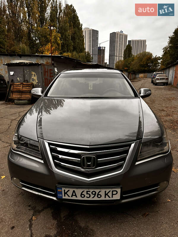 Honda Legend (2008)