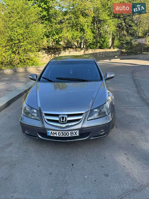 Honda Legend (2006)