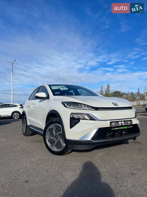 Honda M-nv (2024)