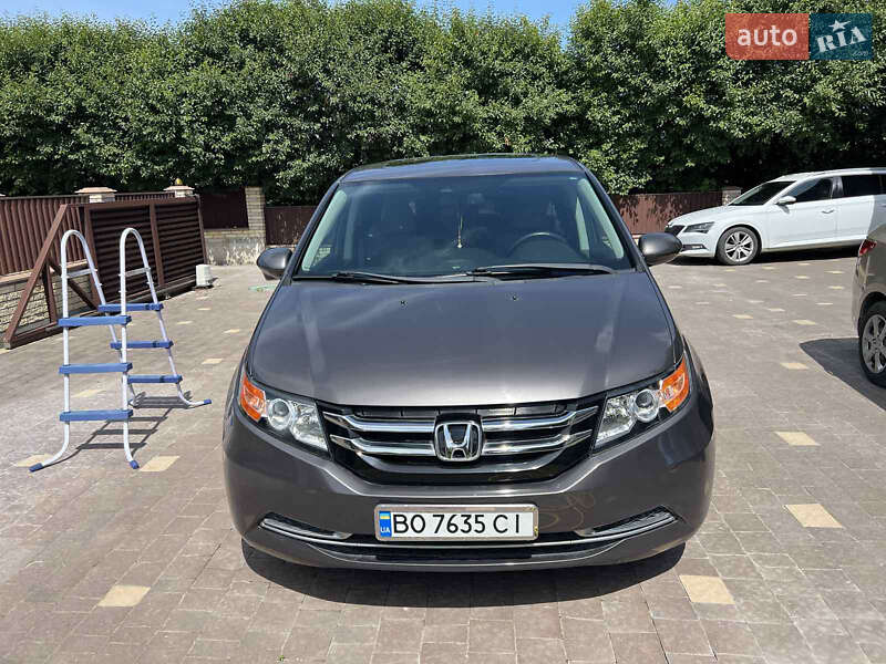 Honda Odyssey (2015)