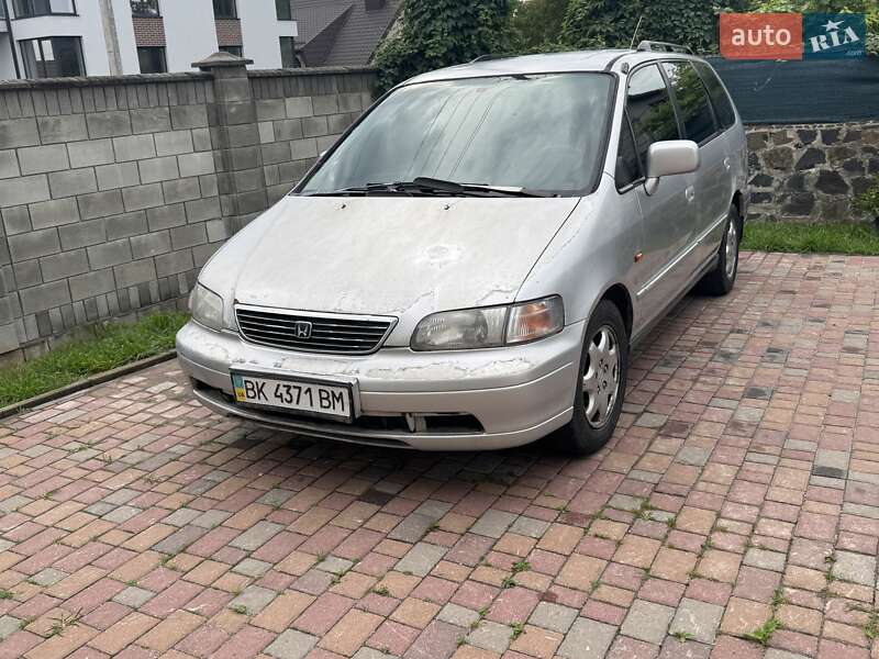 Honda Shuttle (1998)