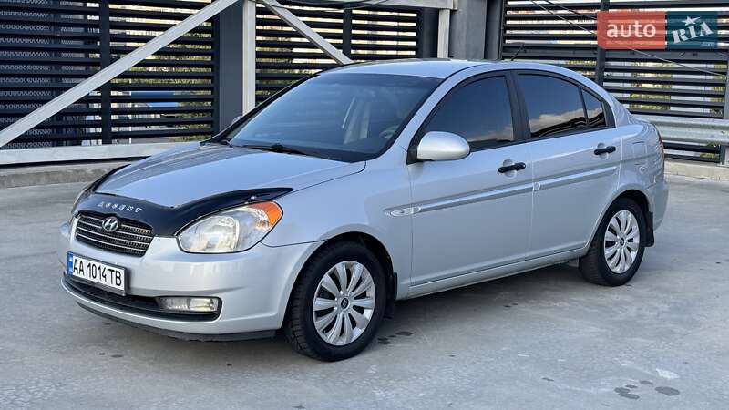 Hyundai Accent (2007)
