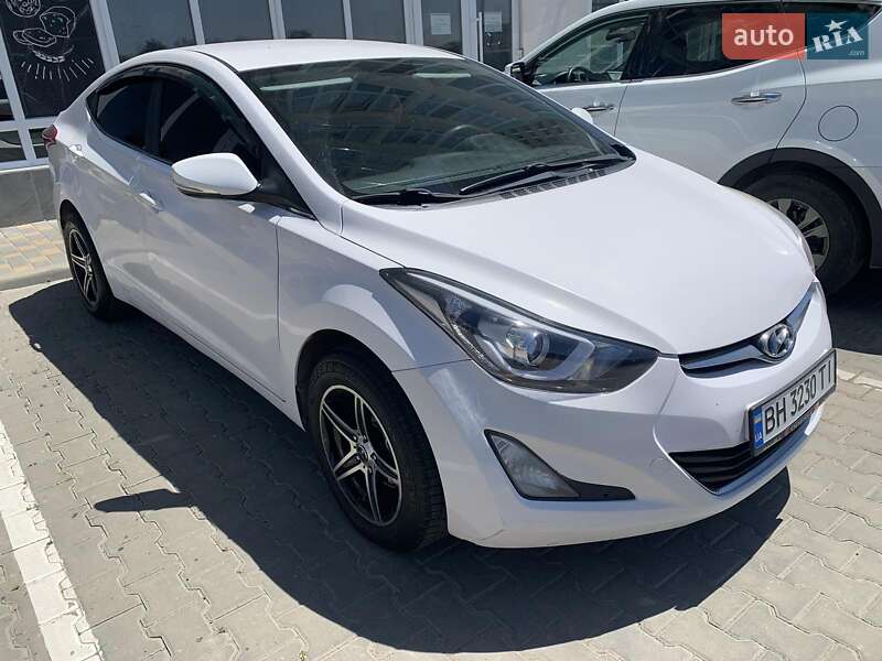 Hyundai Avante (2014)
