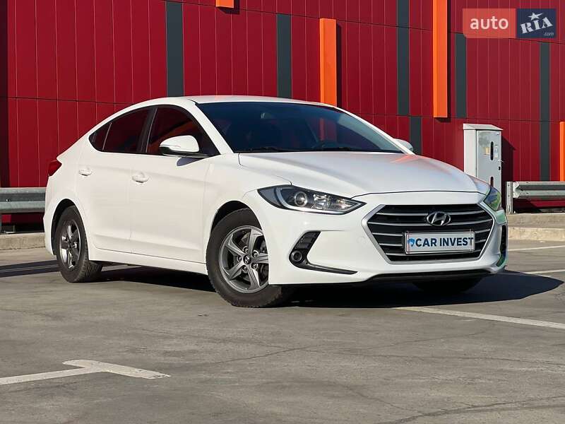 Hyundai Avante (2016)
