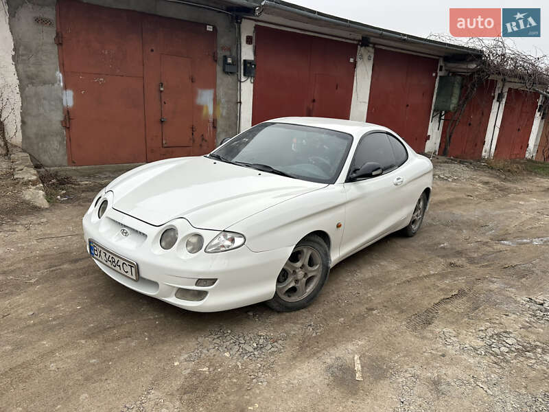 Hyundai Coupe (2001)