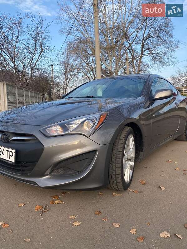 Hyundai Genesis coupe (2012)