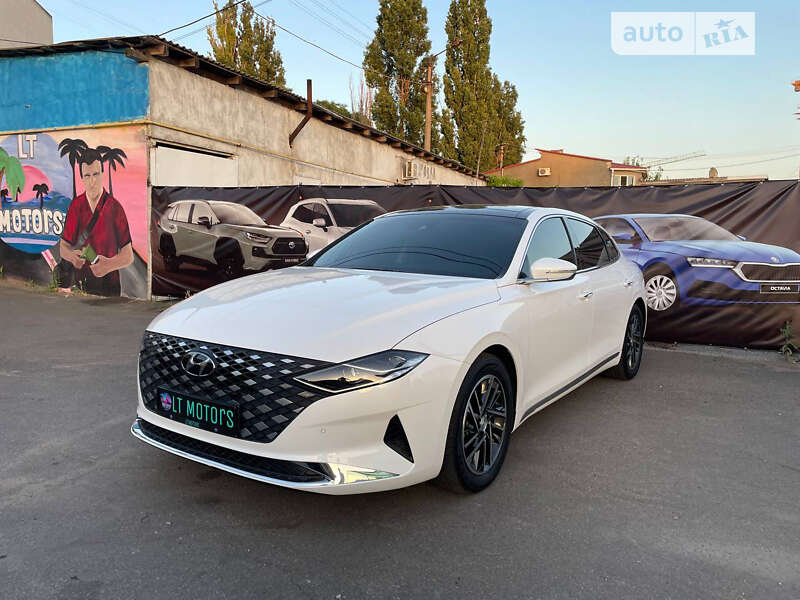 Hyundai Grandeur (2020)